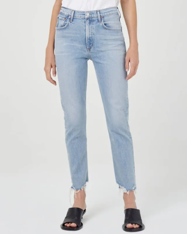 Merrel Mid Rise Straight Jean In Astray