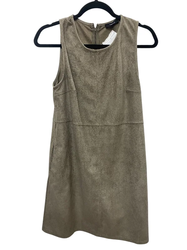 Dress Casual Midi By Very J In Taupe, Size: L