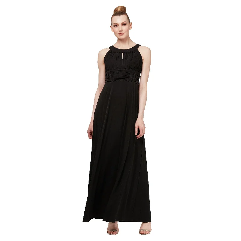 SL Fashions 9134139 Long Formal Pleated Maxi Dress